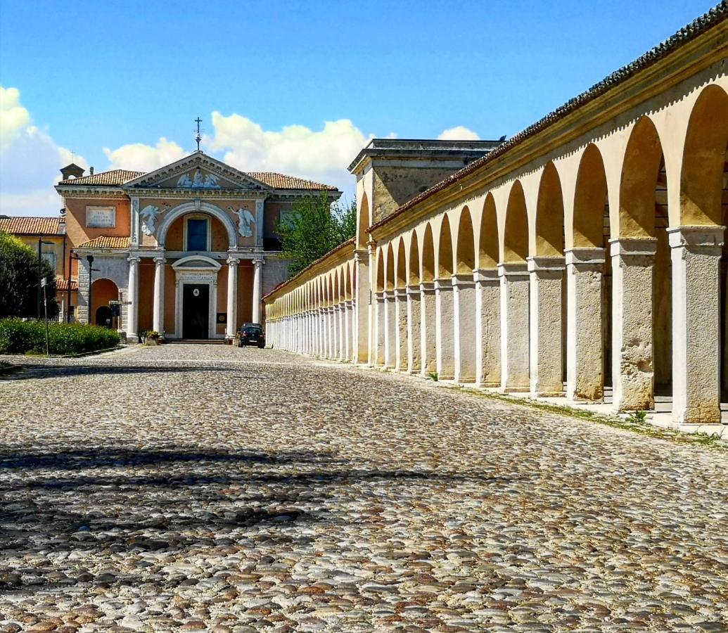 Residenza La Gallinella Комаккьо Экстерьер фото
